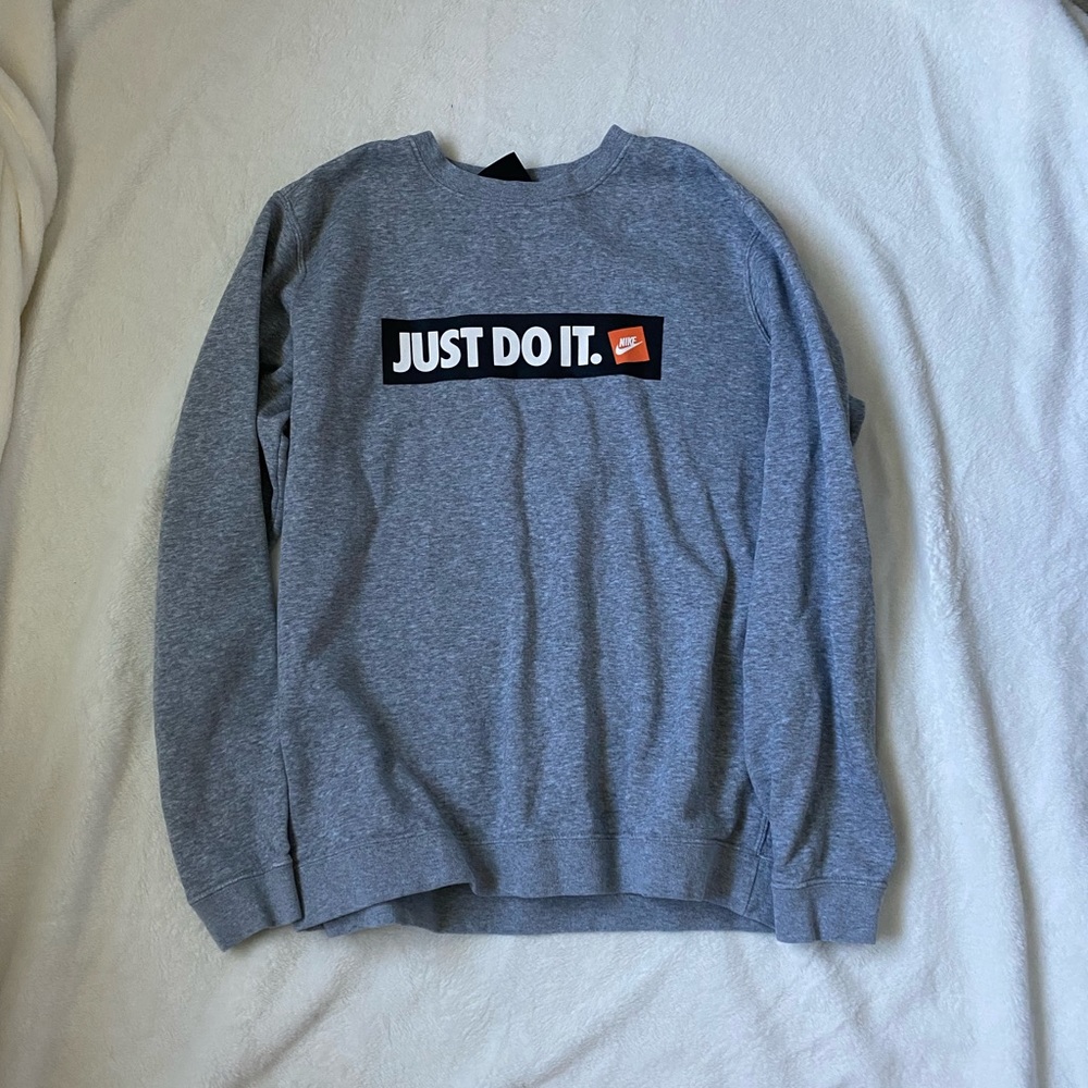 grey nike crewneck